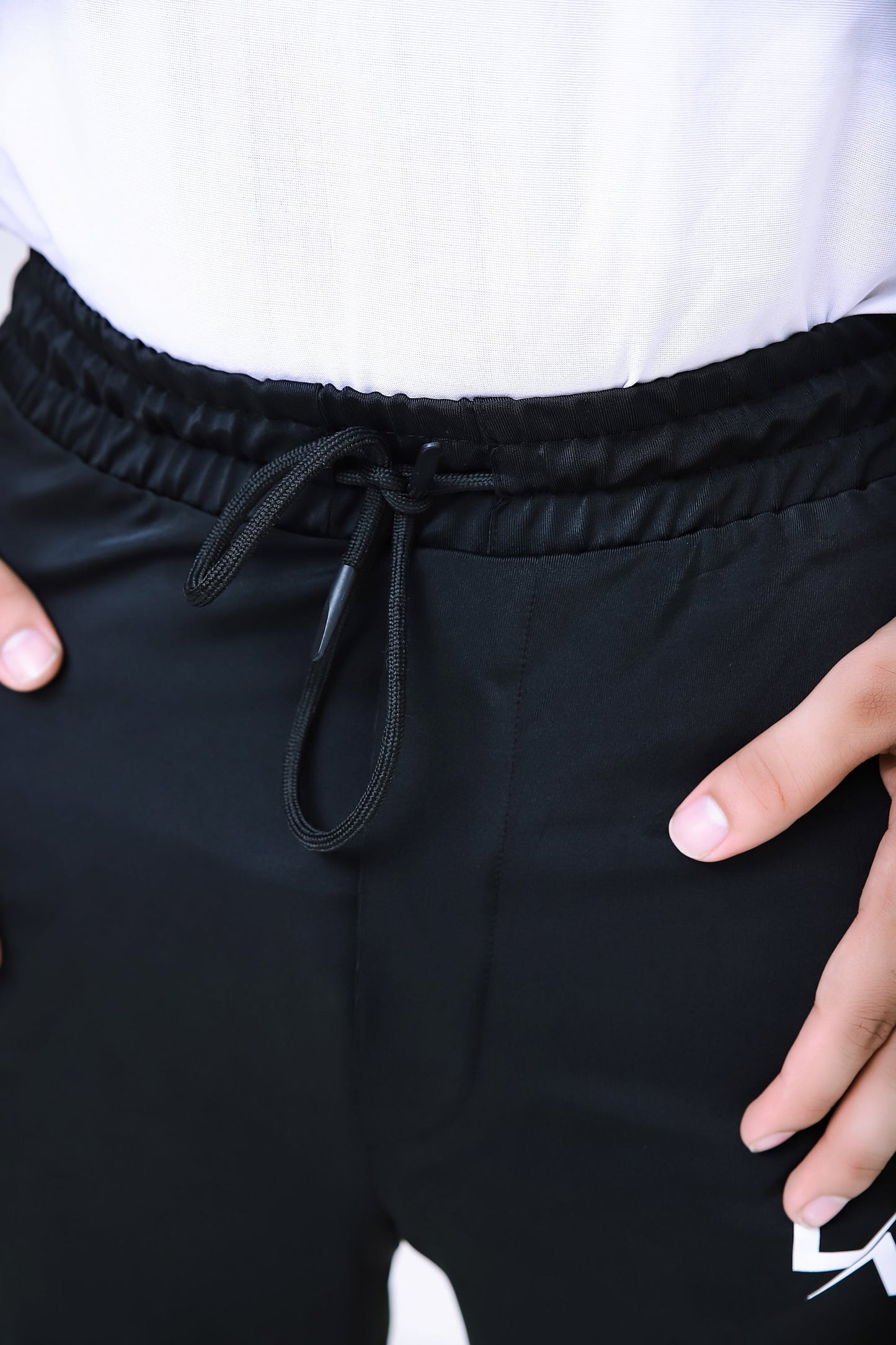 LV PREMIUM 4 WAY STRETCHABLE UNISEX BLACK JDHY TROUSER 009