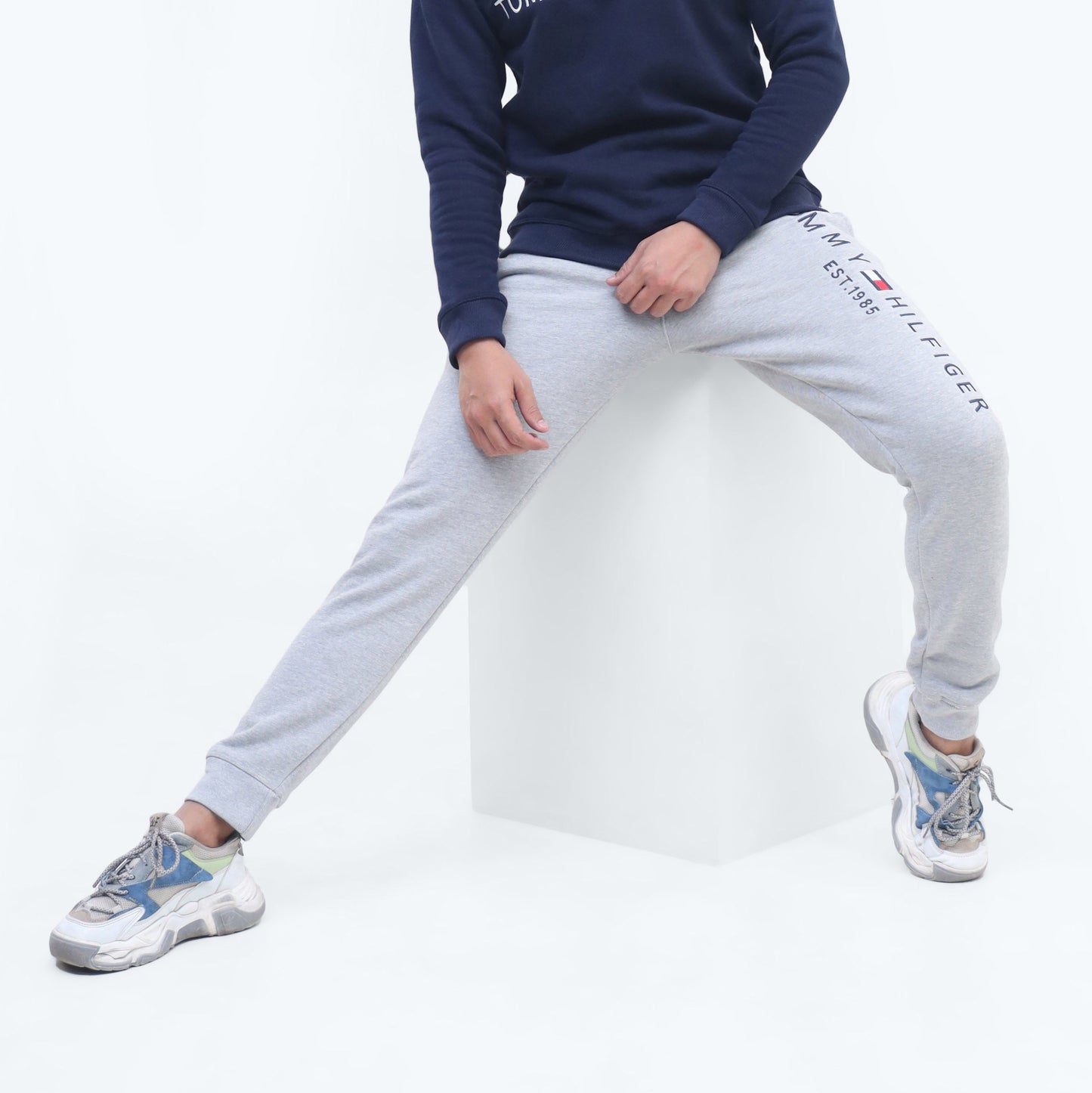 Tmy Hilfigr Rich Blue Imported Cotton Fleece Tracksuit (Male & Female )