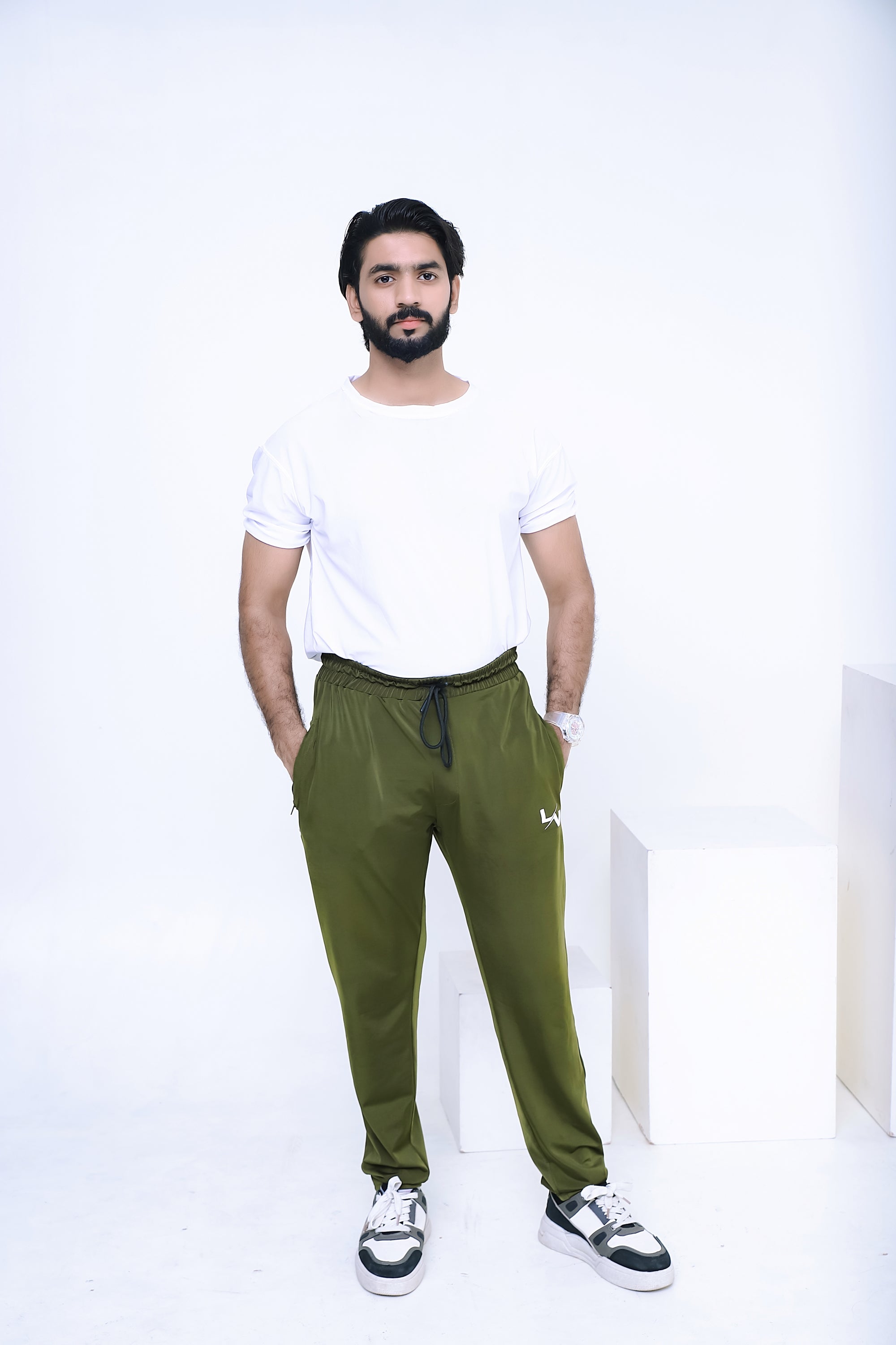 LV PREMIUM 4 WAY STRETCHABLE GREEN PLAIN TROUSER 012