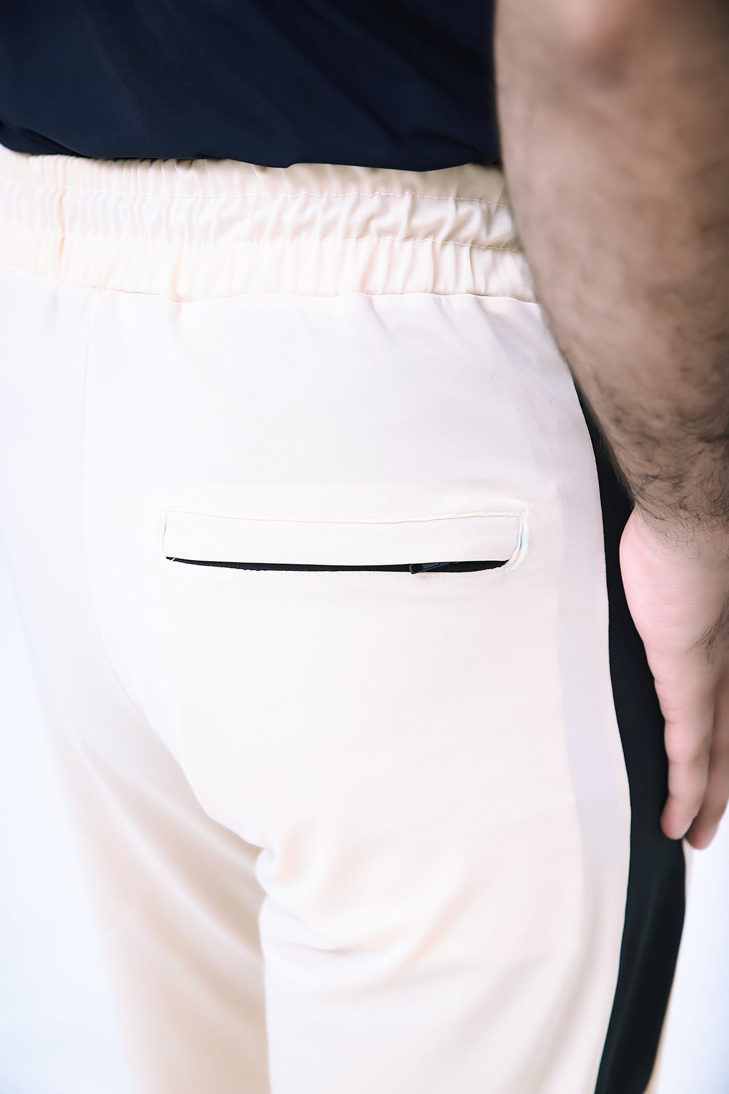 LV PREMIUM 4 WAY STRETCHABLE UNISEX SKIN PANEL  TROUSER 011