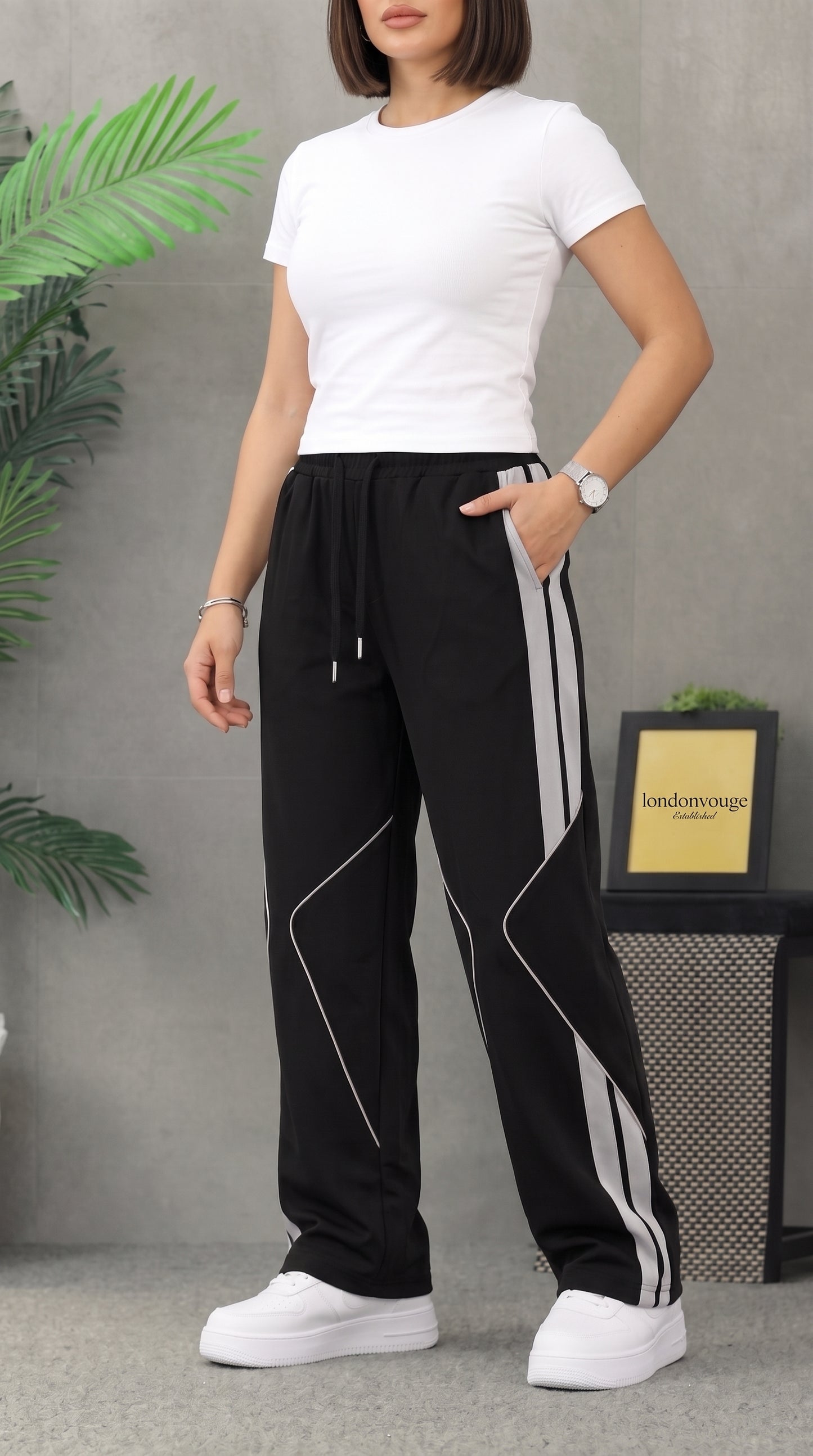 Women's Black Micro 125 GSM Straight Fit Trouser
